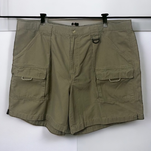 Columbia PFG Khaki Multi Pocket Cargo Shorts, Mens Size XXL - Picture 1 of 6